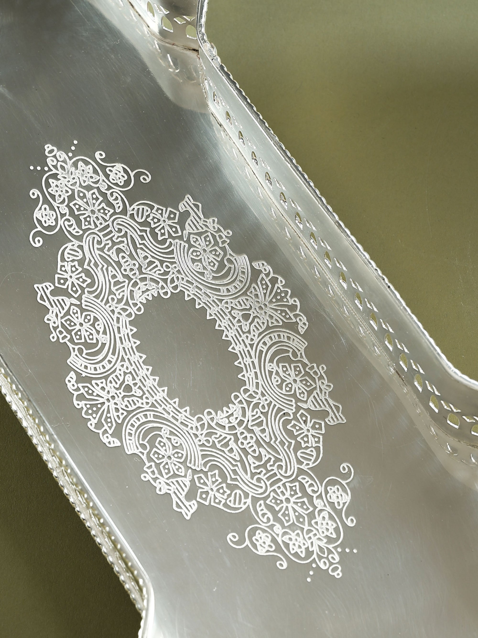 Victorian Rectangular Tray Silver