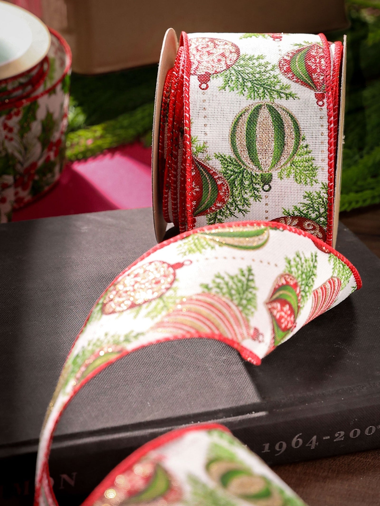 Vintage Ornament & Pine Ribbon