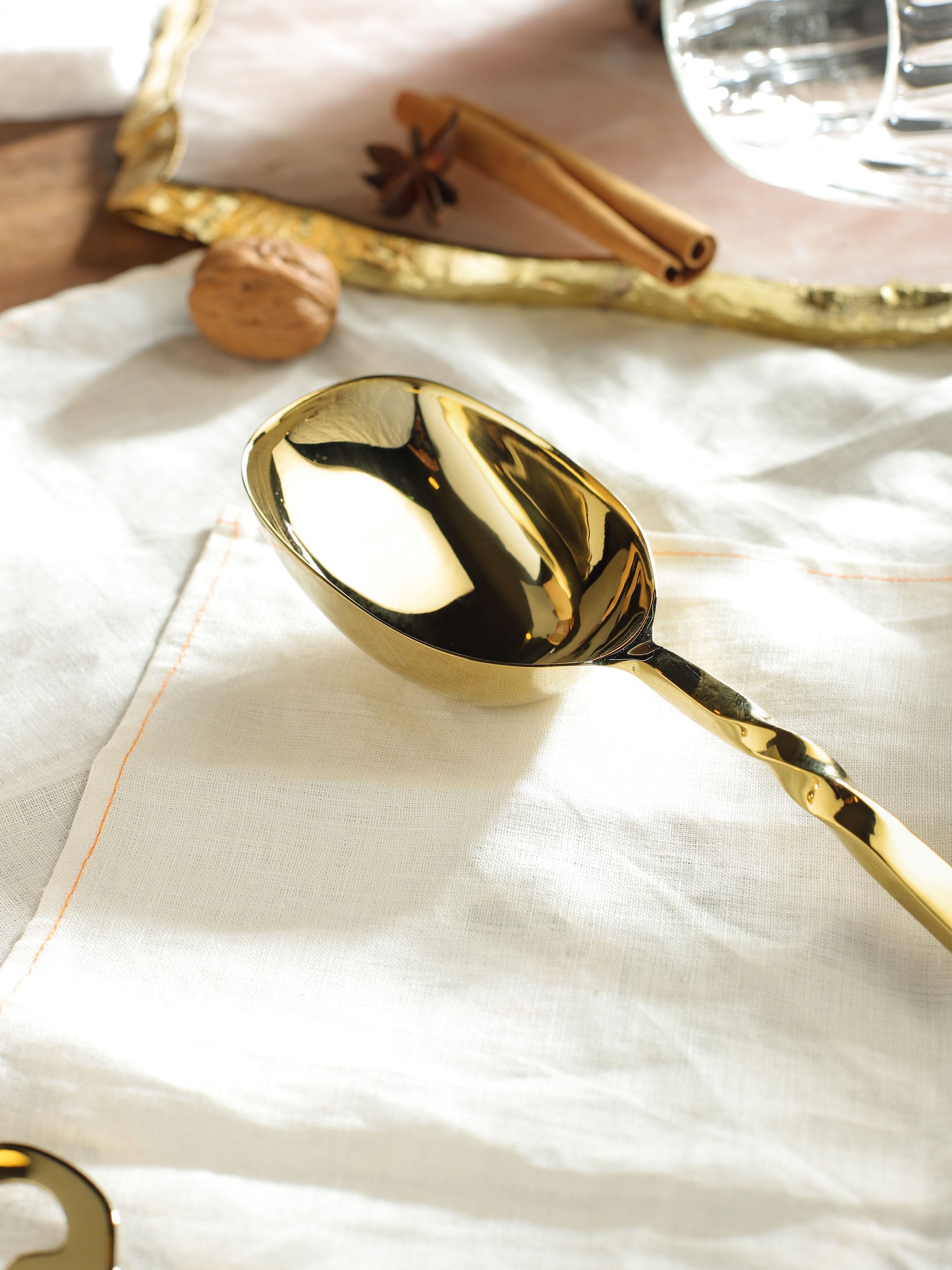 Bar Set of 4 - Twisted Gold