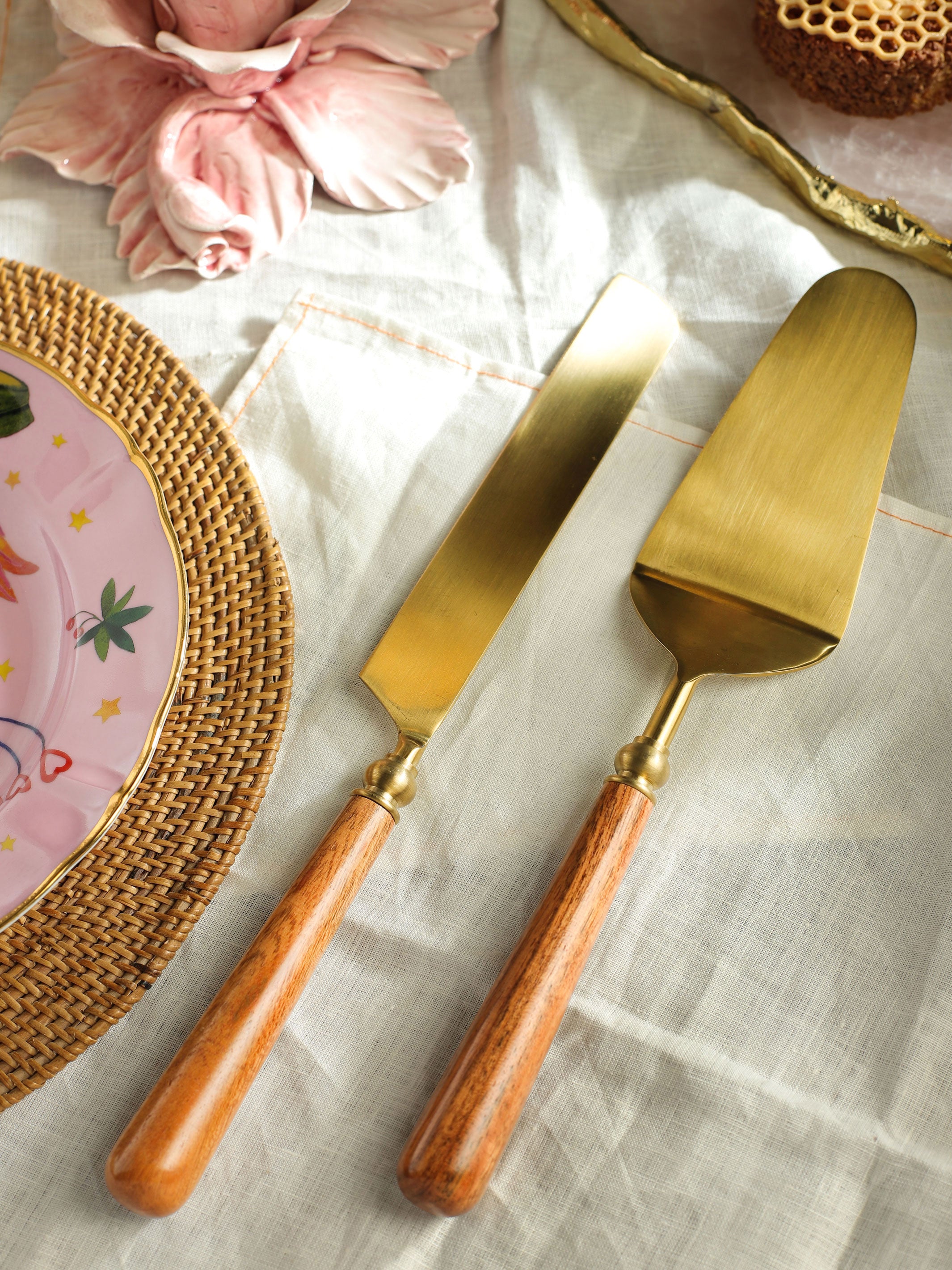 Cake Knife & Server - Earthy Luxe