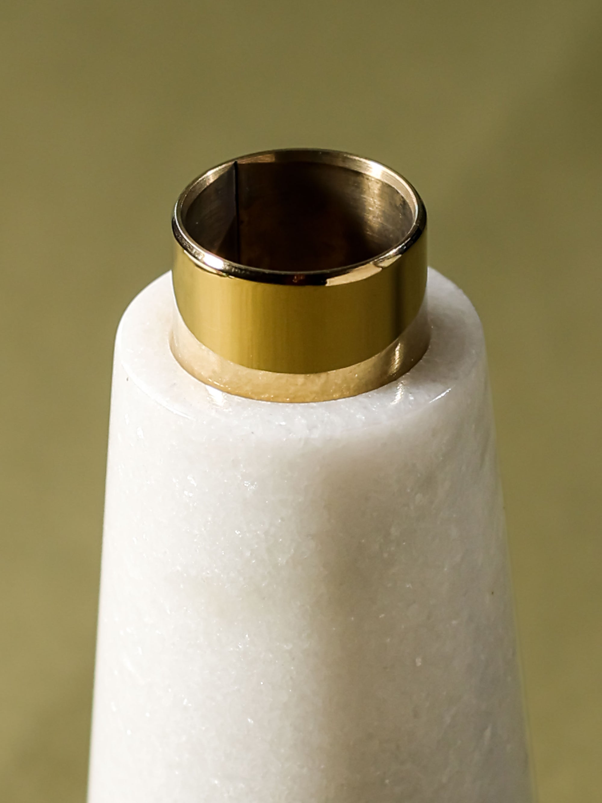 Marble Bud Vase White