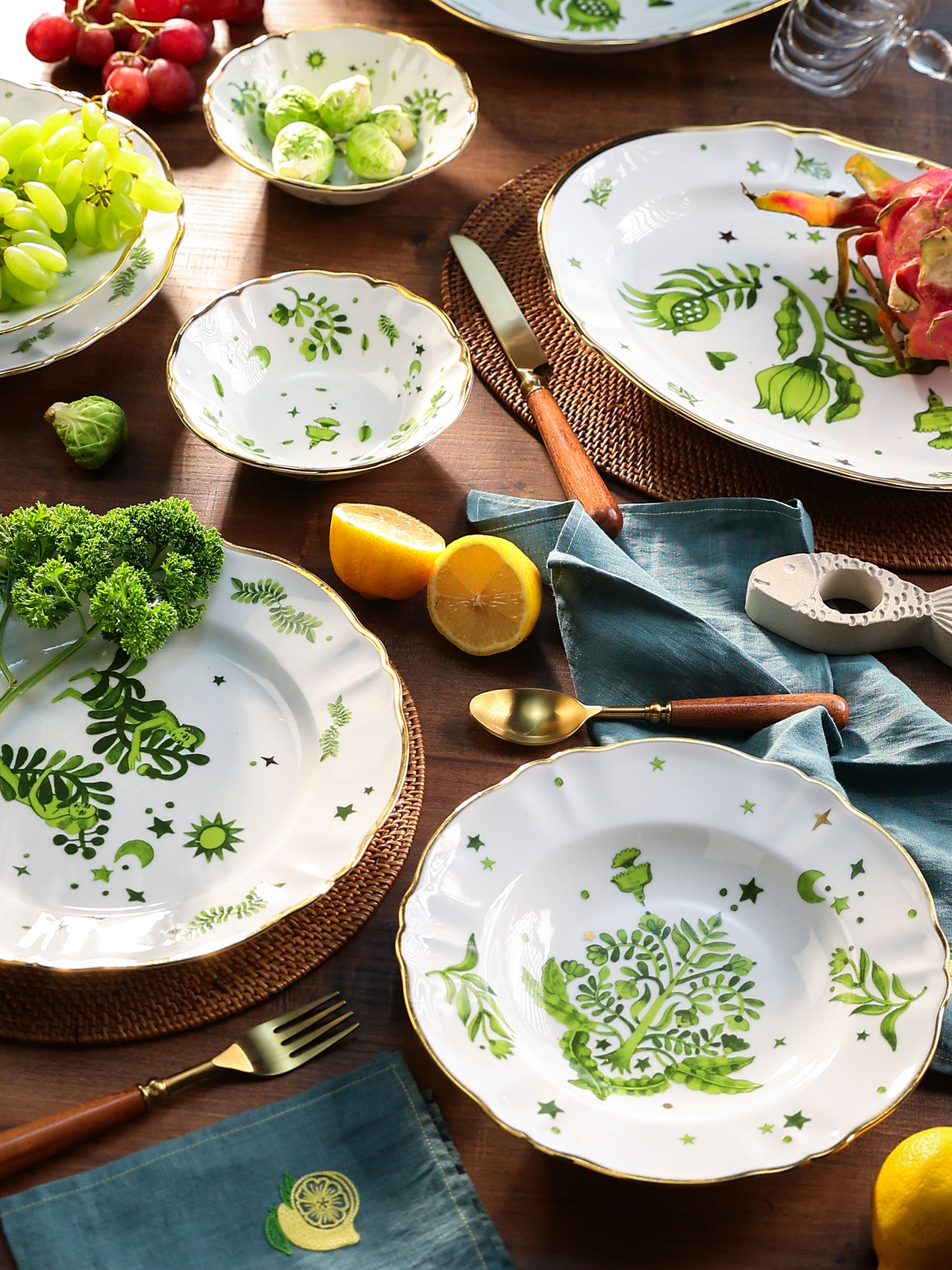 Floral Decal Oval Platter Verde