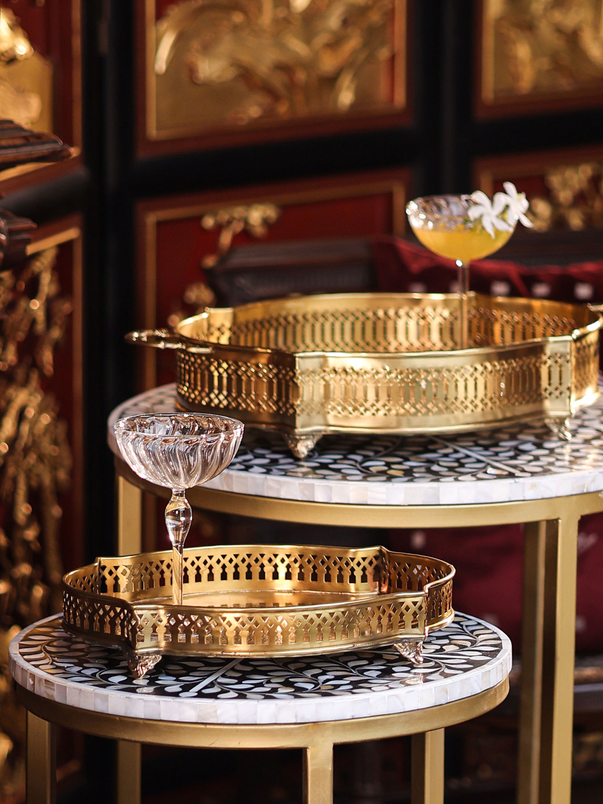 Victorian Curve Tray Medium Gold