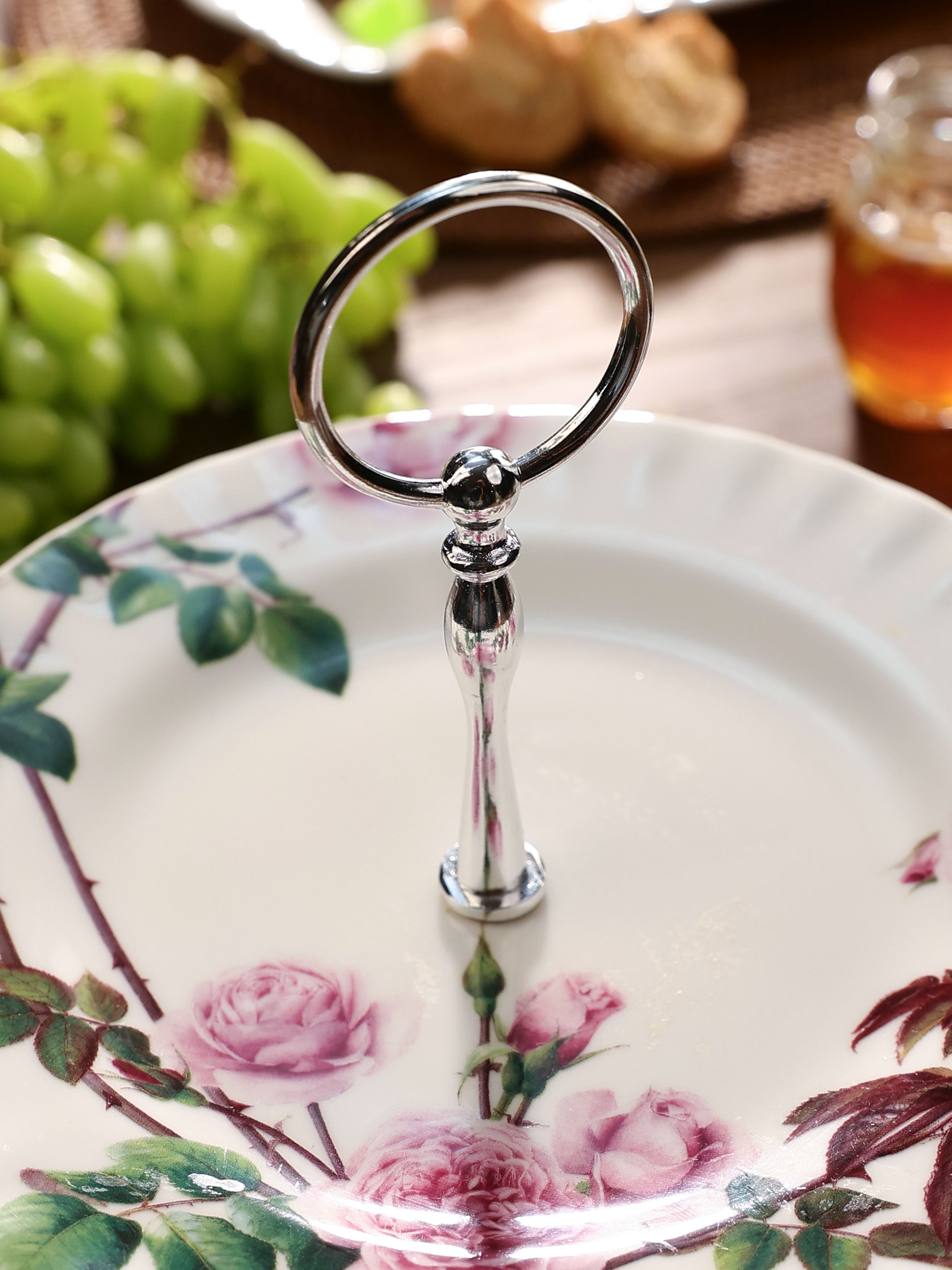 David Austen Roses 2 Tier Cakestand