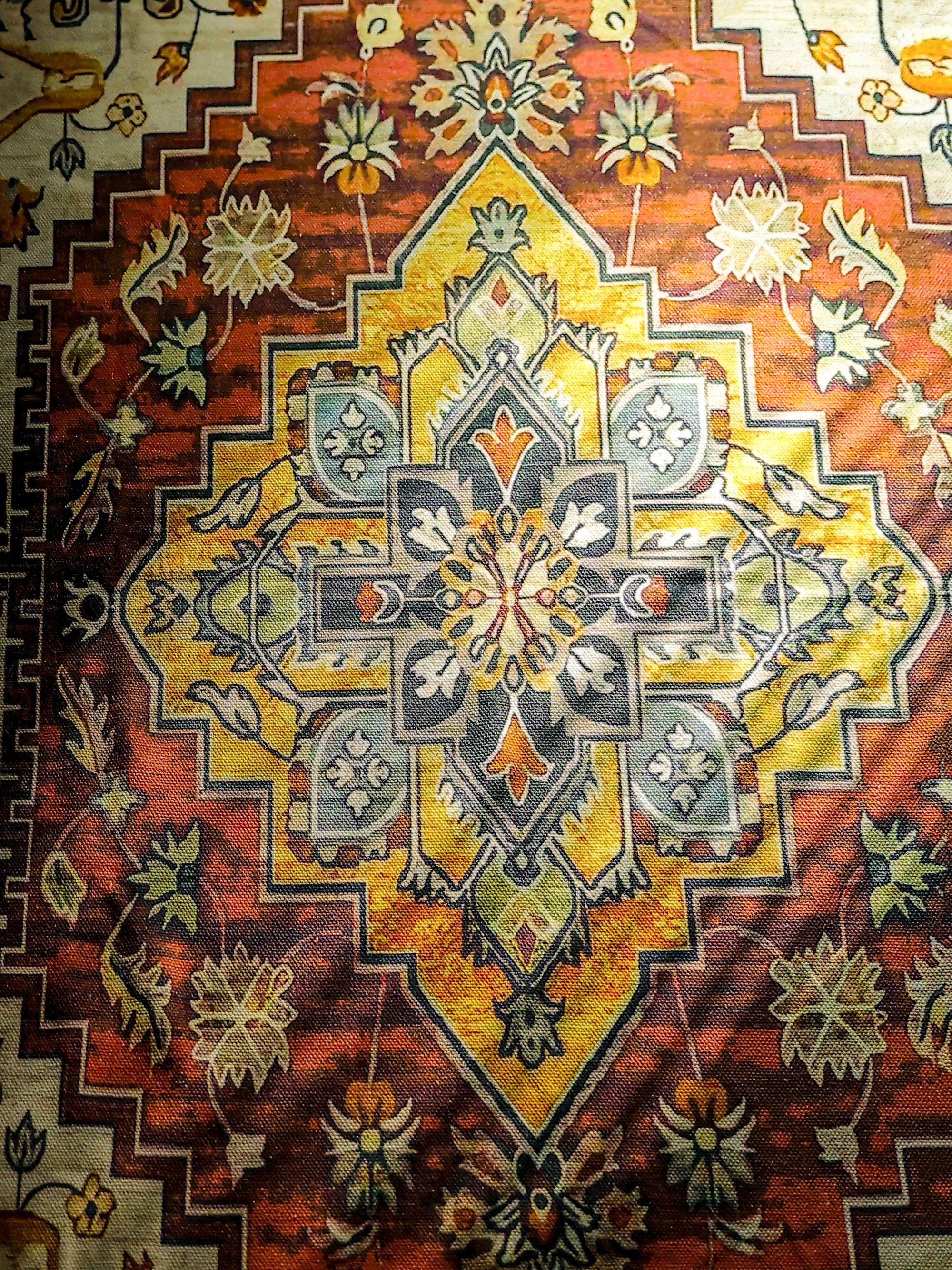 Vintage Geometric Medallion Area Rug