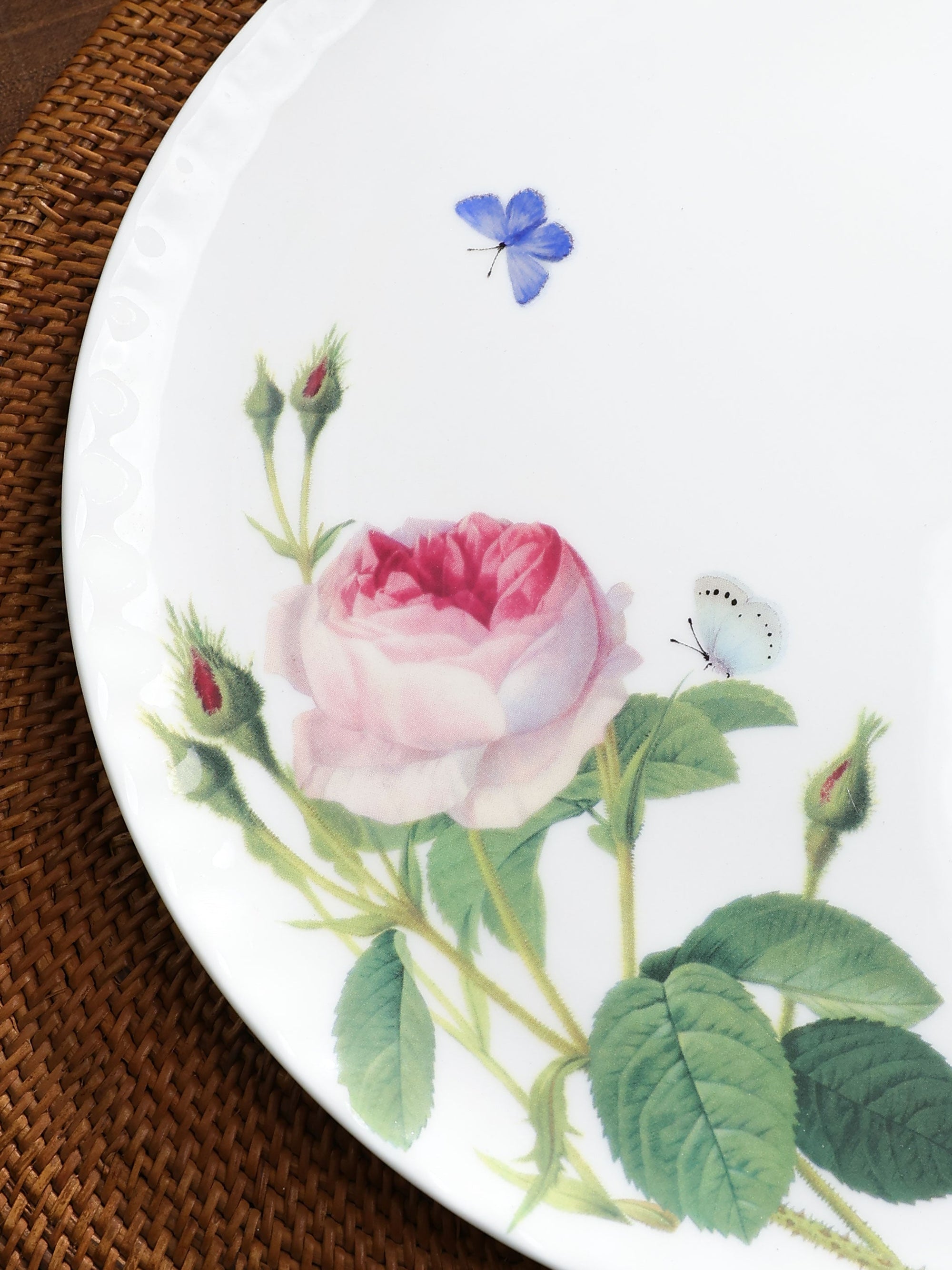 Palace Garden Cake Plate