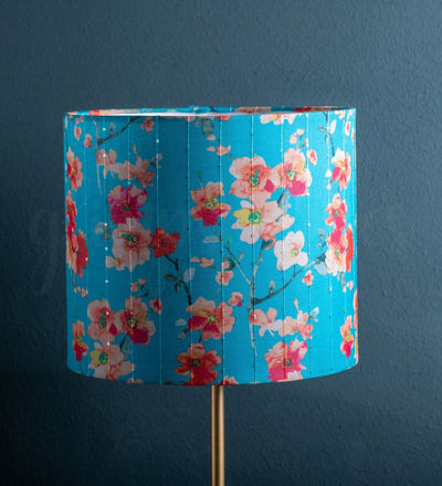 The Glimpse Snail Lamp | Bedside & Table Lamp | 7 Inch Shade | Floral Cyan Shade