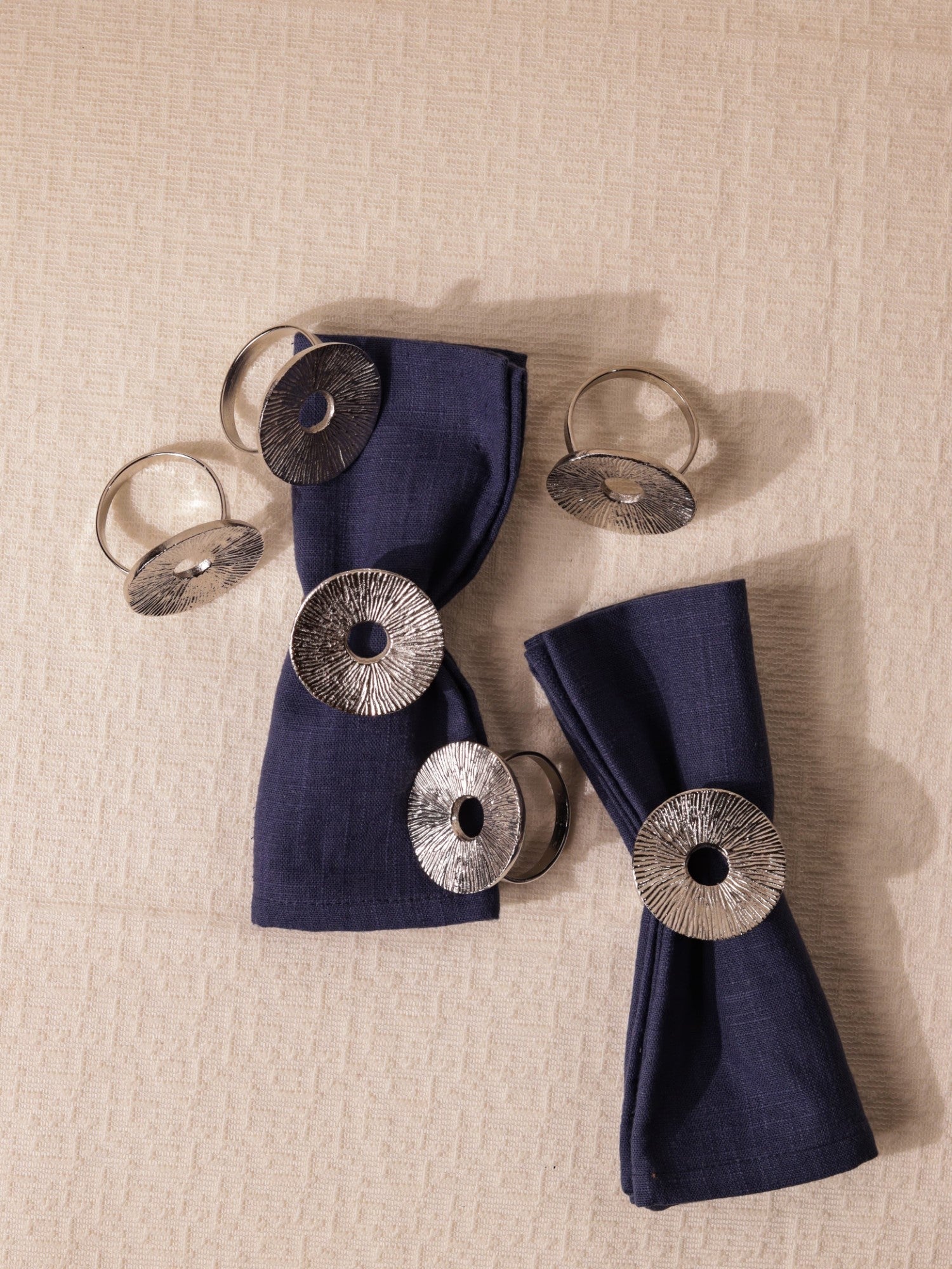 Lotus Leaf Napkin Rings – Silver