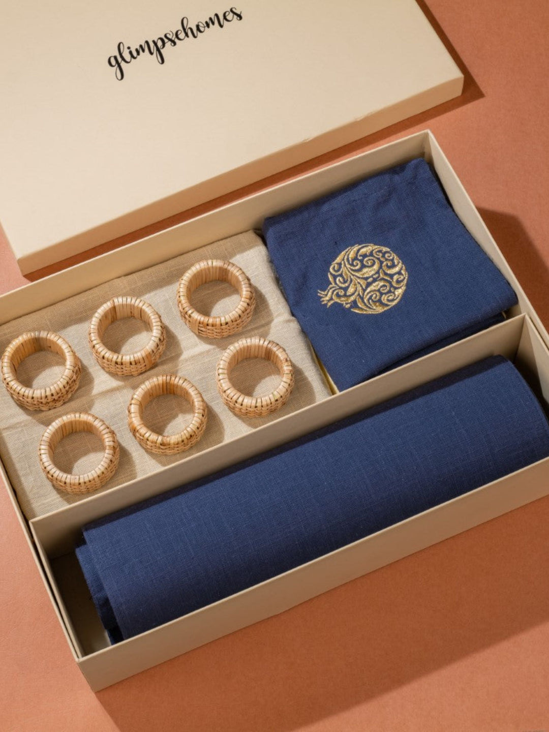 Regal Pomegranate Dining Gift Set