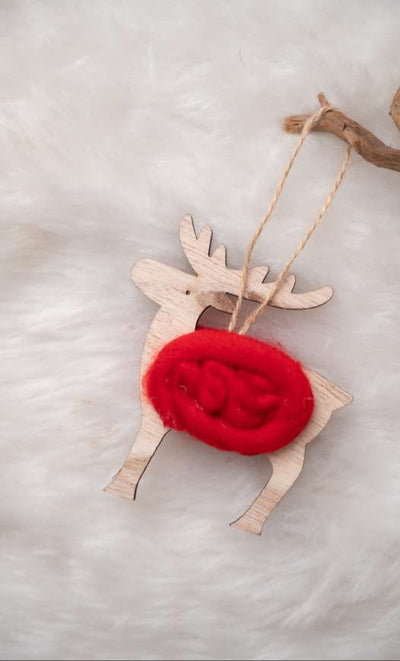 Wooden Reindeer Hanging Ornament with Red Wool Detail_CC123
