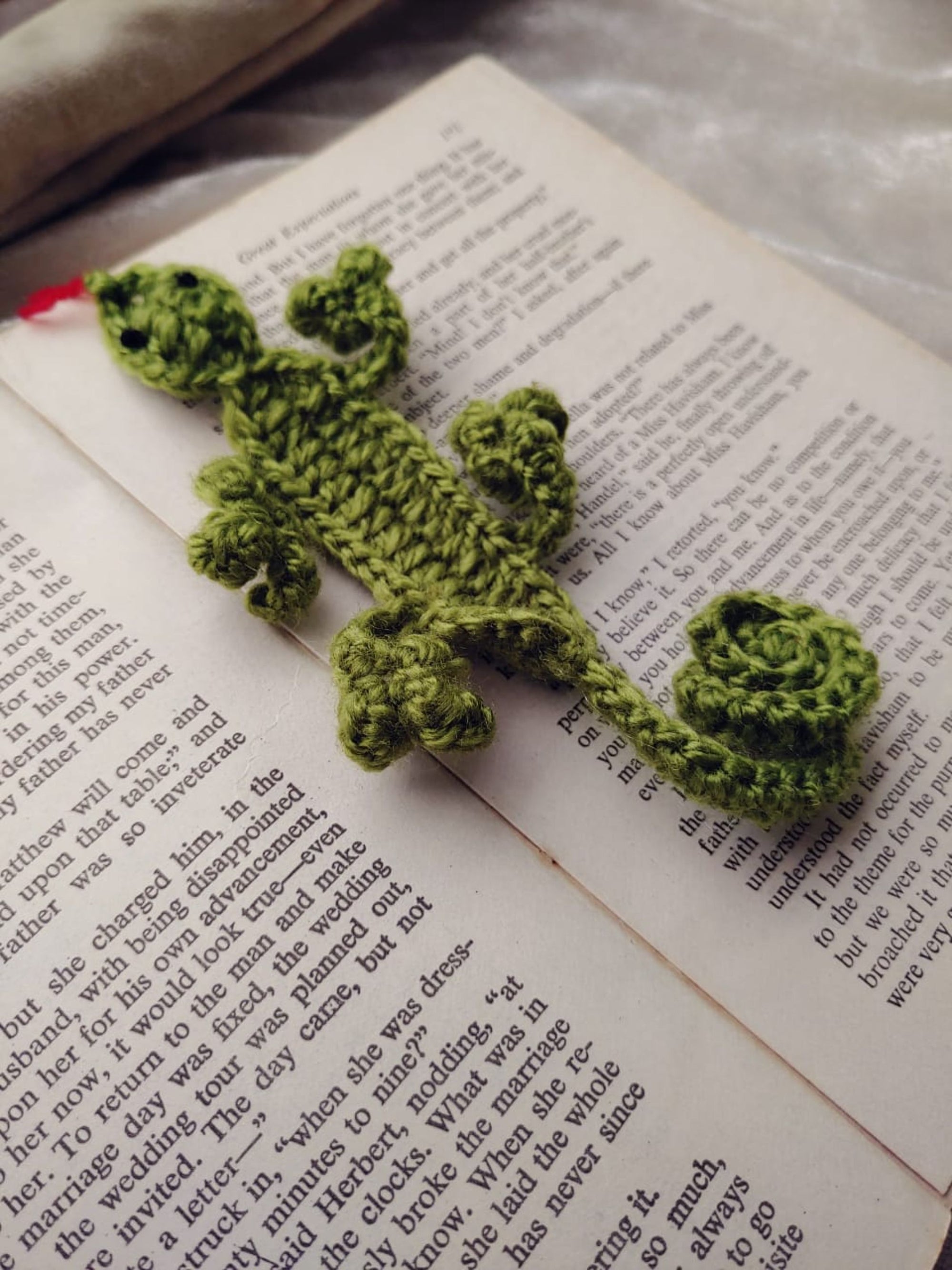 Book mark - Lizard