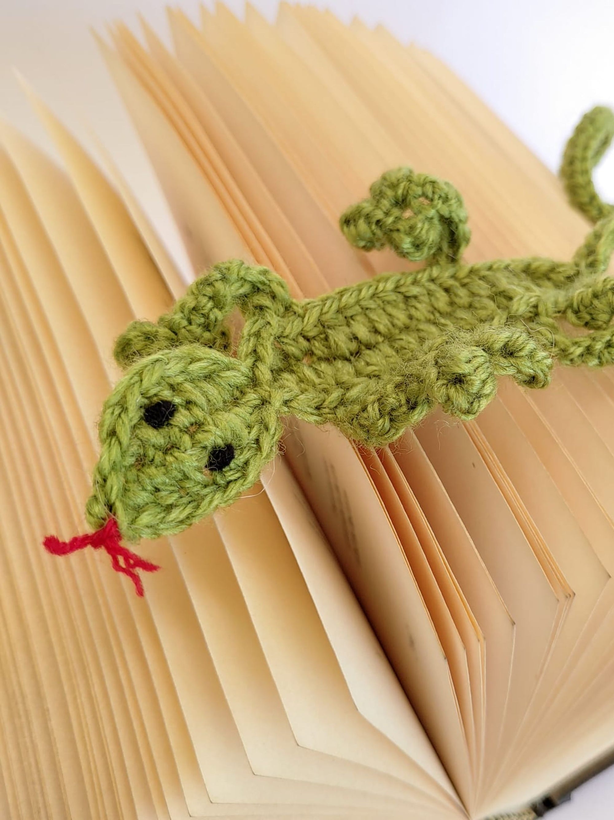 Book mark - Lizard