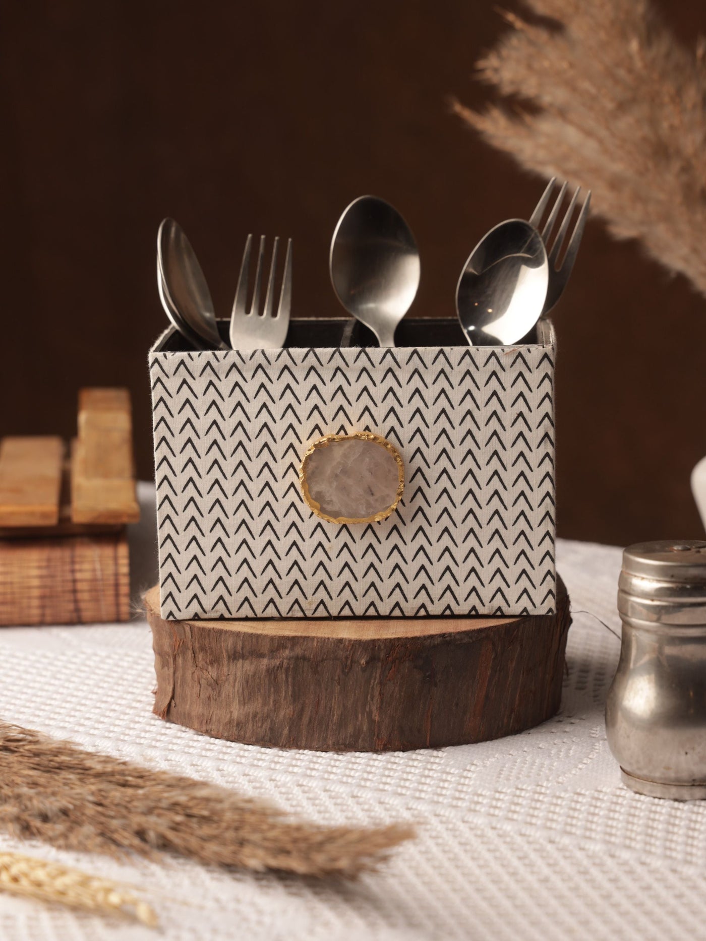 Black & White Cutlery Holder