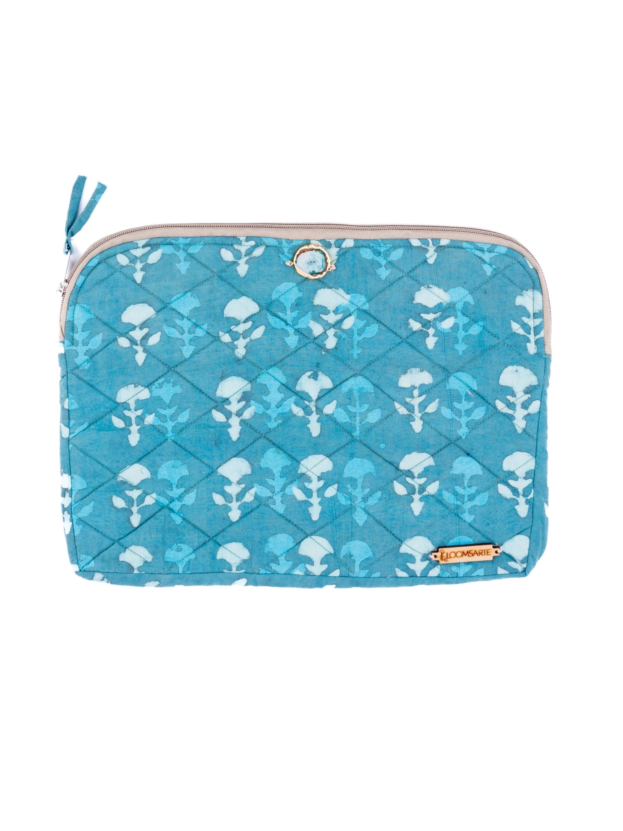 Green Lagoon Ipad Sleeve