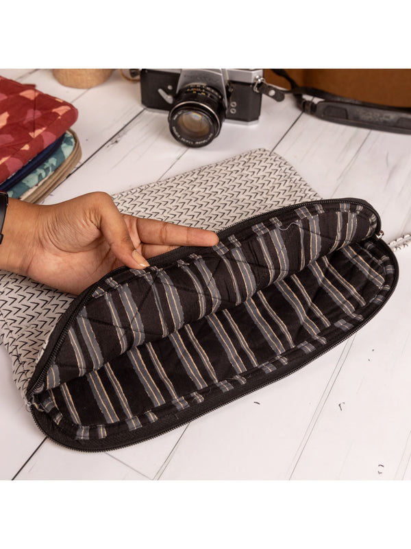 Black & White Laptop Sleeve