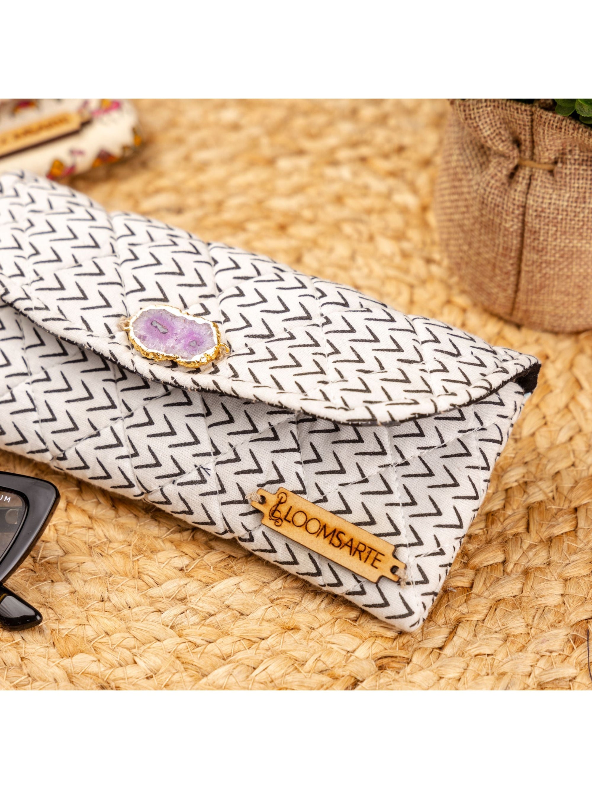 Black & White Spectacle Case