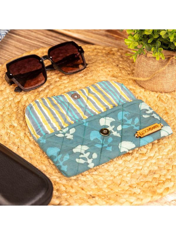 Green Lagoon Spectacle Case