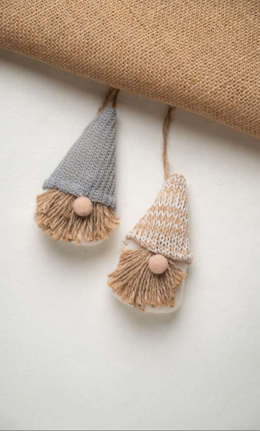 Knitted Gnome Hanging Ornaments (Set of 2)_CC99