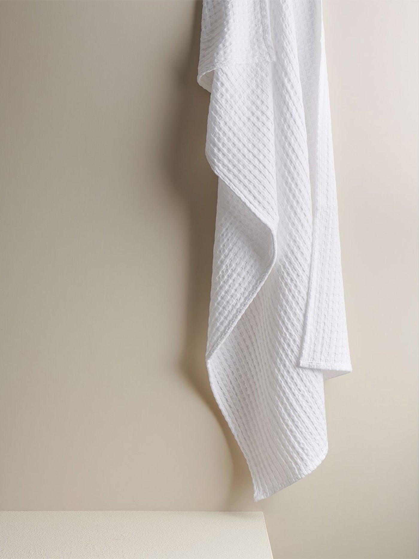 Bloom Cotton Waffle Bath Towel