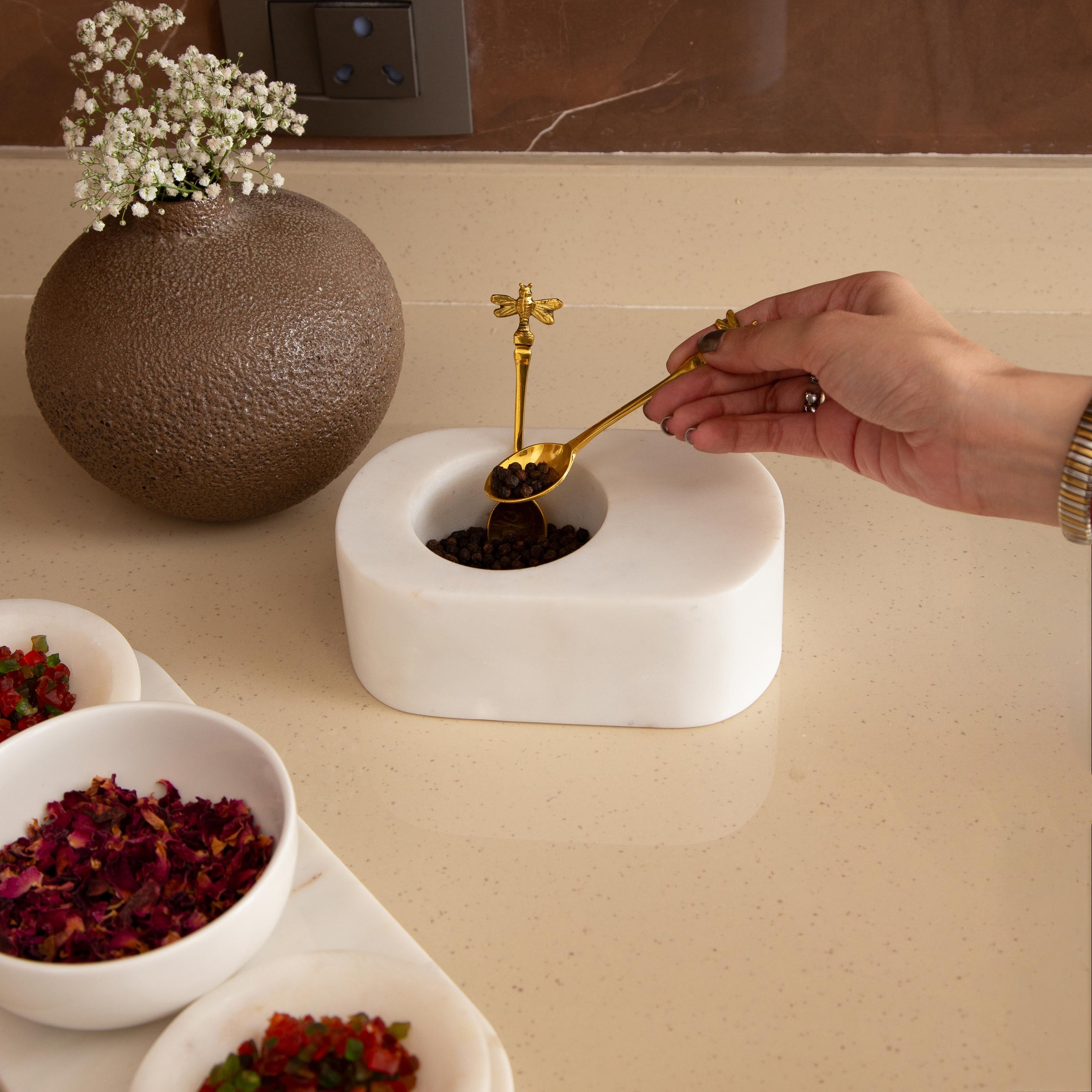 Elahi - Marble Spice Bowl With Spoon
