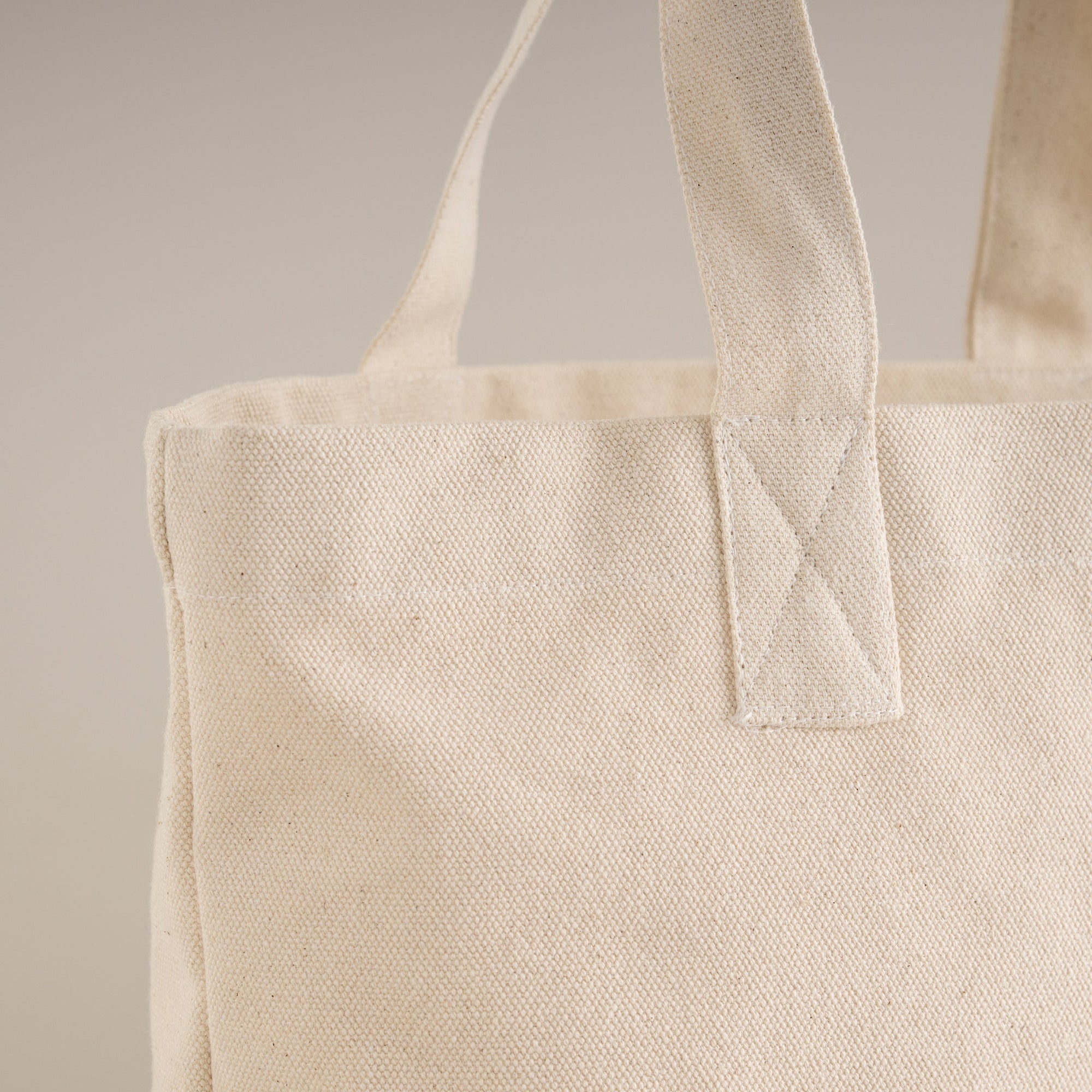 Medallion Tote