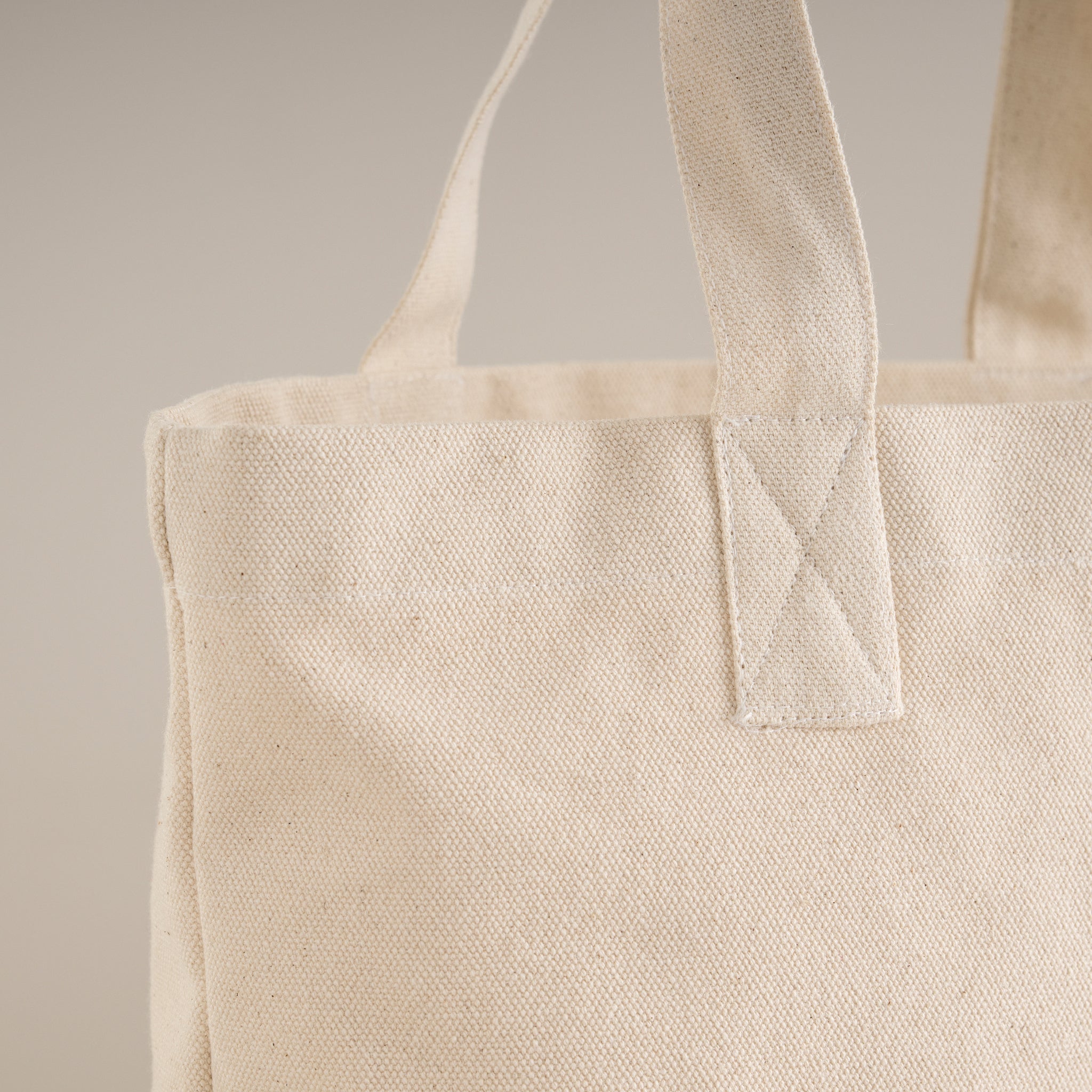 Medallion Tote