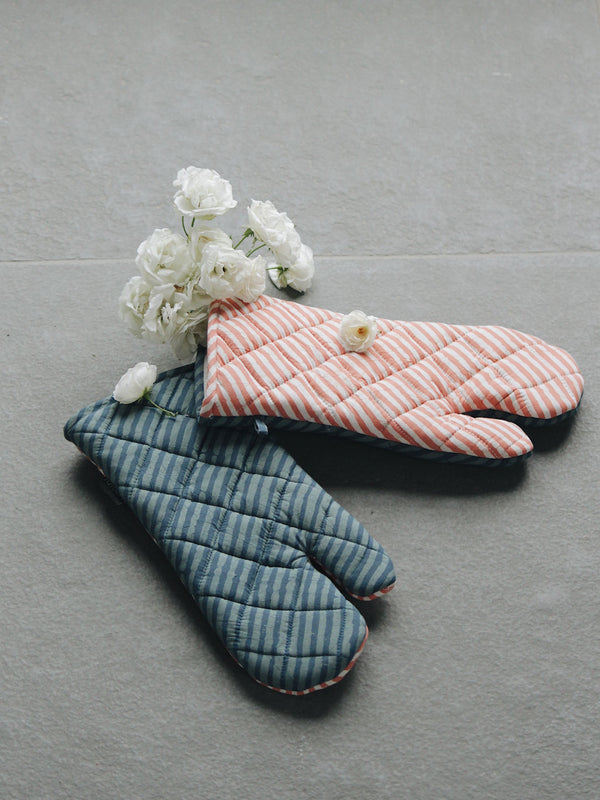 Basik Pop Mitten Teal & Coral