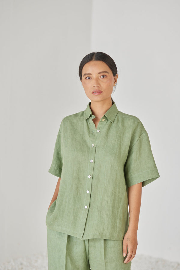 Oasis Linen Green Shirt