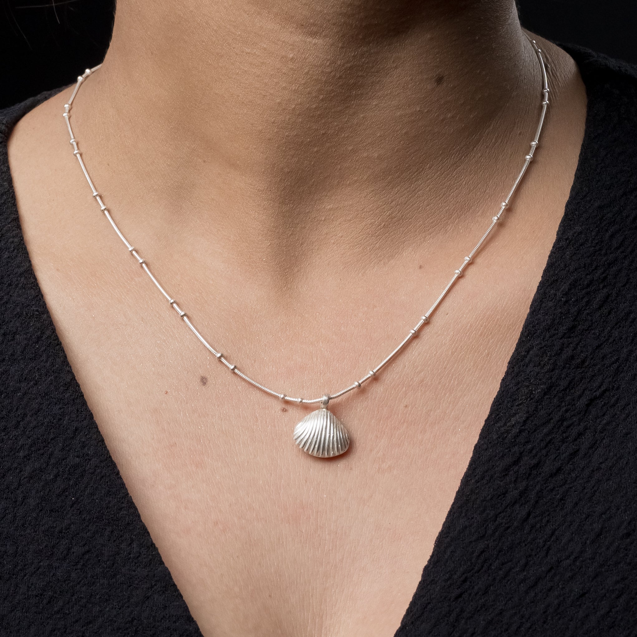 Sailee Chain Pendent