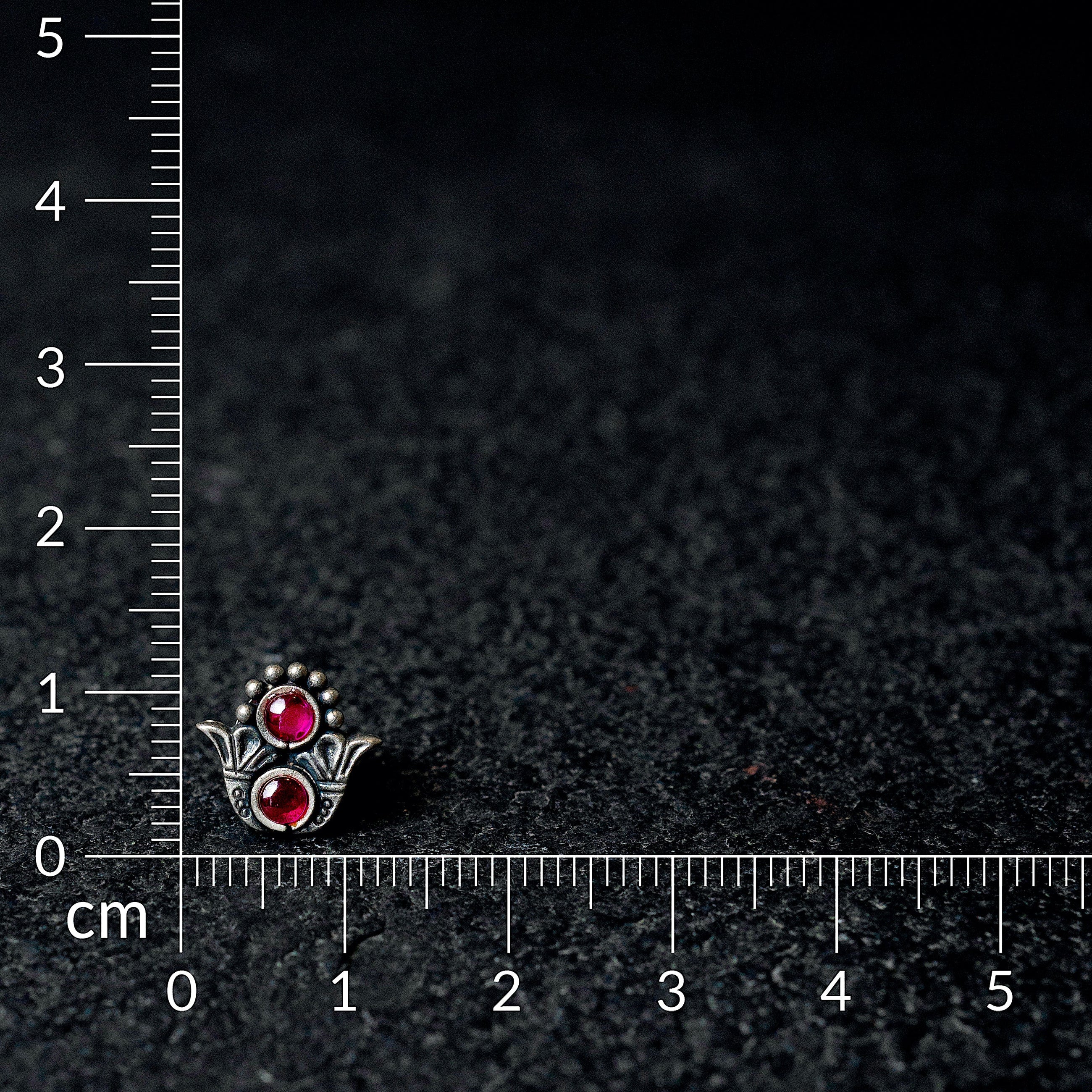 Rangdari studs