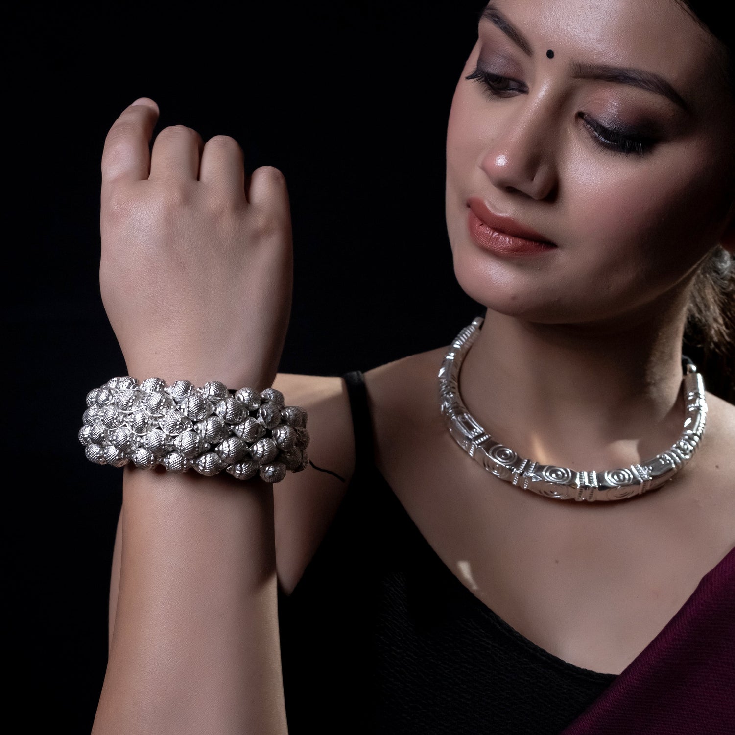 Shell Pahuchi Silver Bracelet