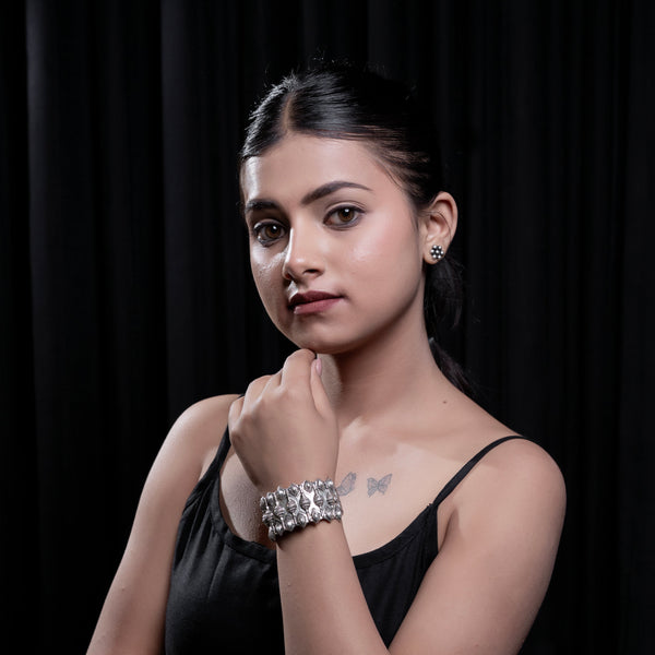 Deodara Kada