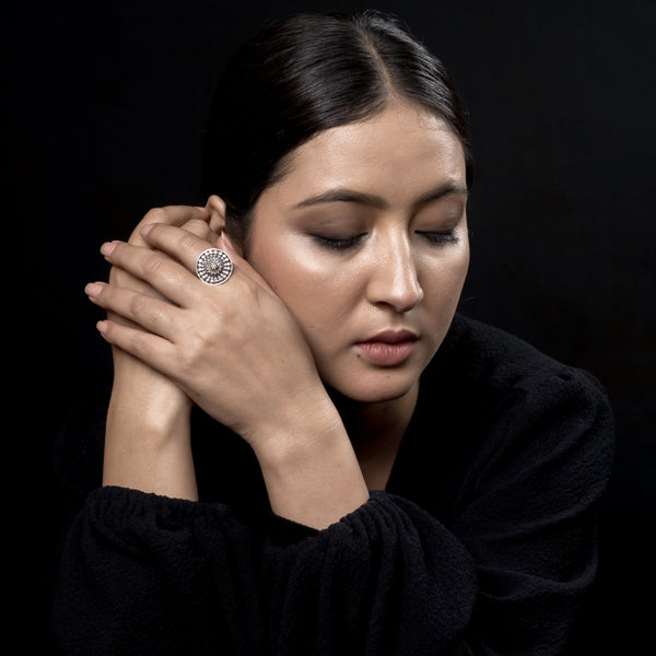 Dhalak Ring