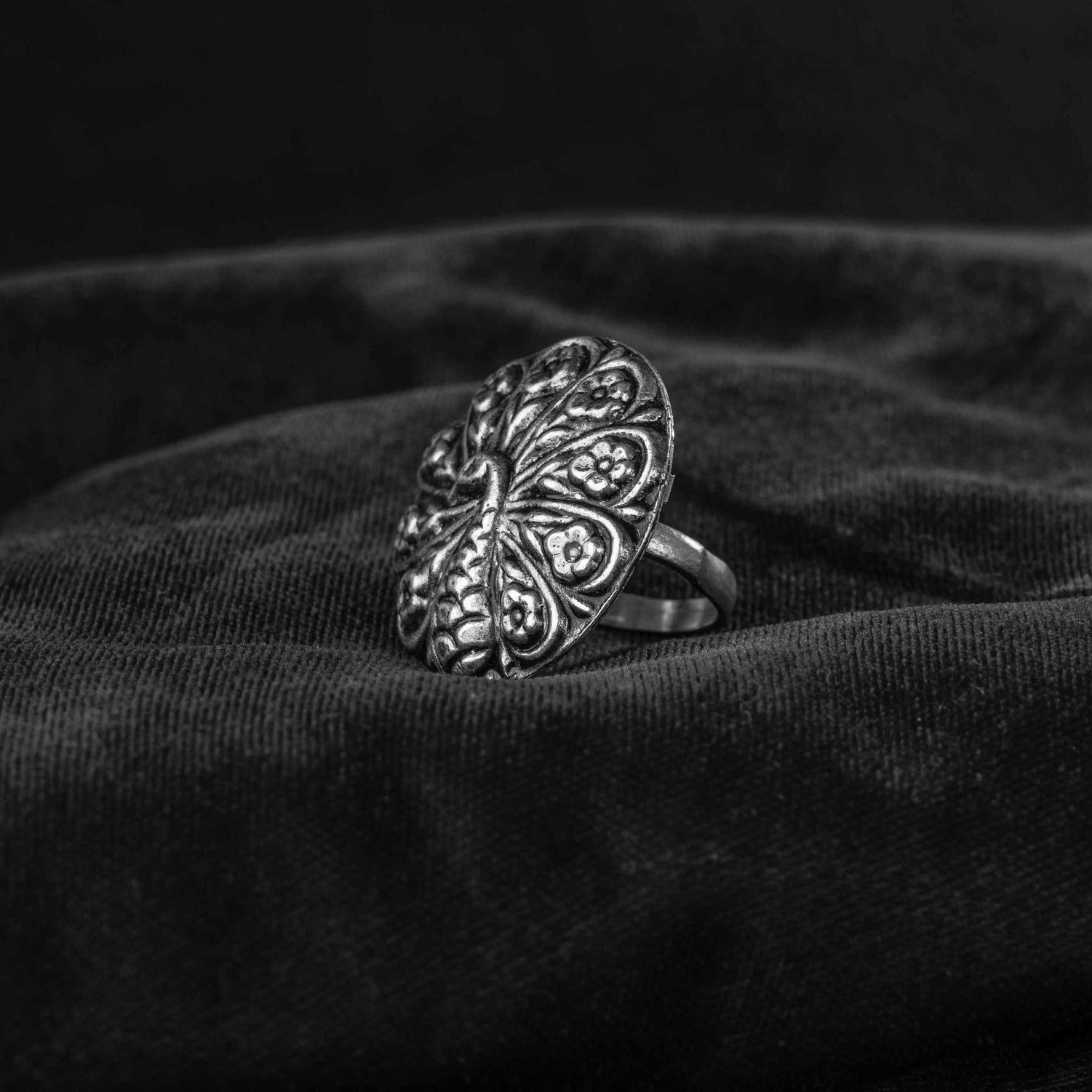 Morni Silver Ring