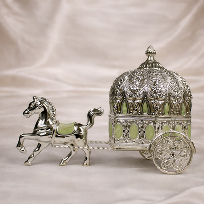Royal Dome Horse Cart Gift Decor