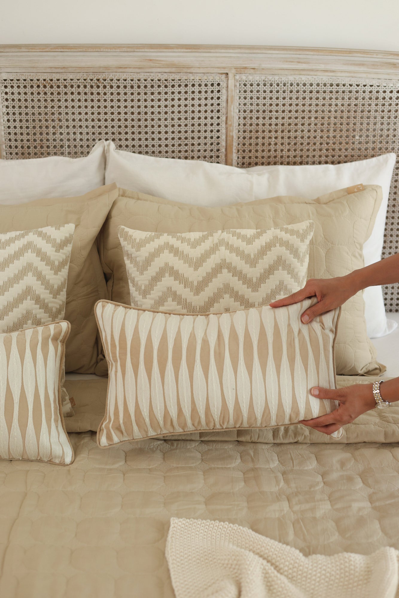 Ripple Oatmeal Oblong Cushion Cover