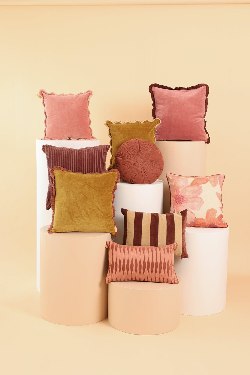 Jasper Ruffle Raspberry Cushion Cover