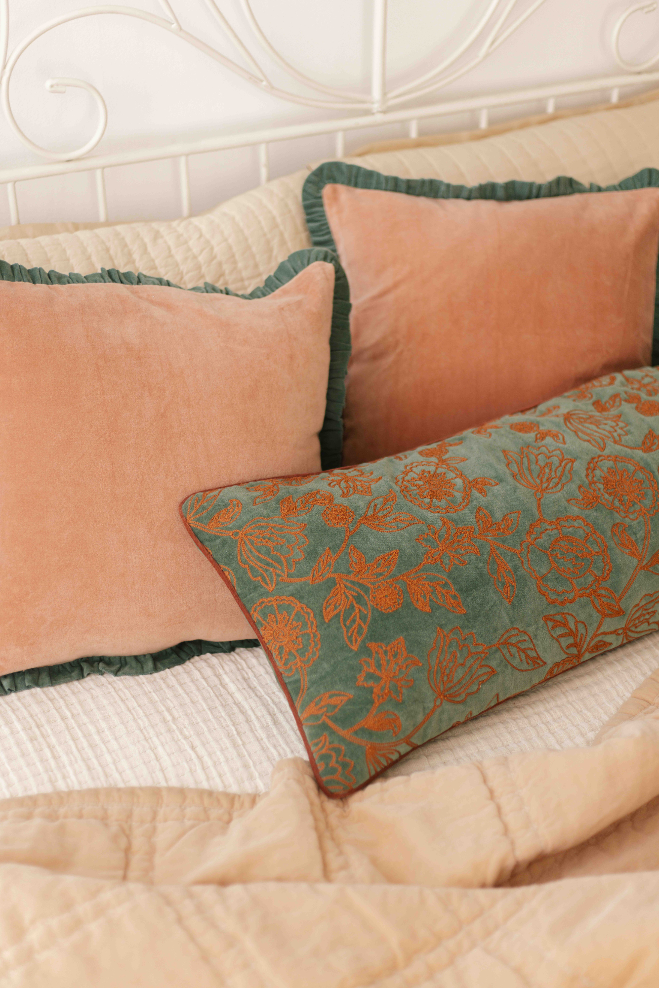 Rosabelle Chintz Eucalyptus Lumbar Cushion Cover