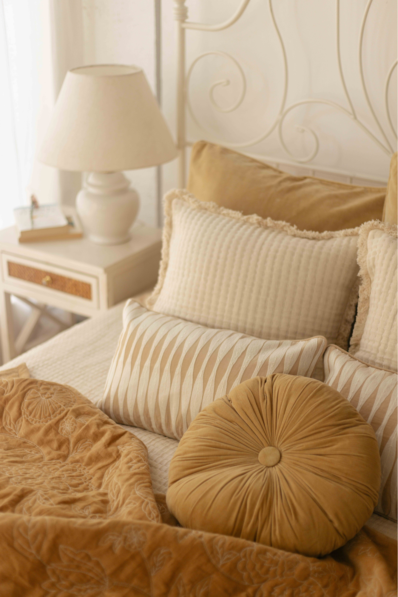 Rosabelle Chintz Sand Velvet Embroidered Quilt