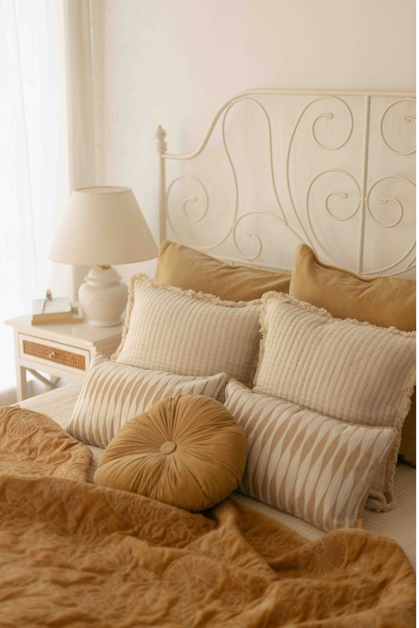 Rosabelle Chintz Sand Velvet Embroidered Quilt