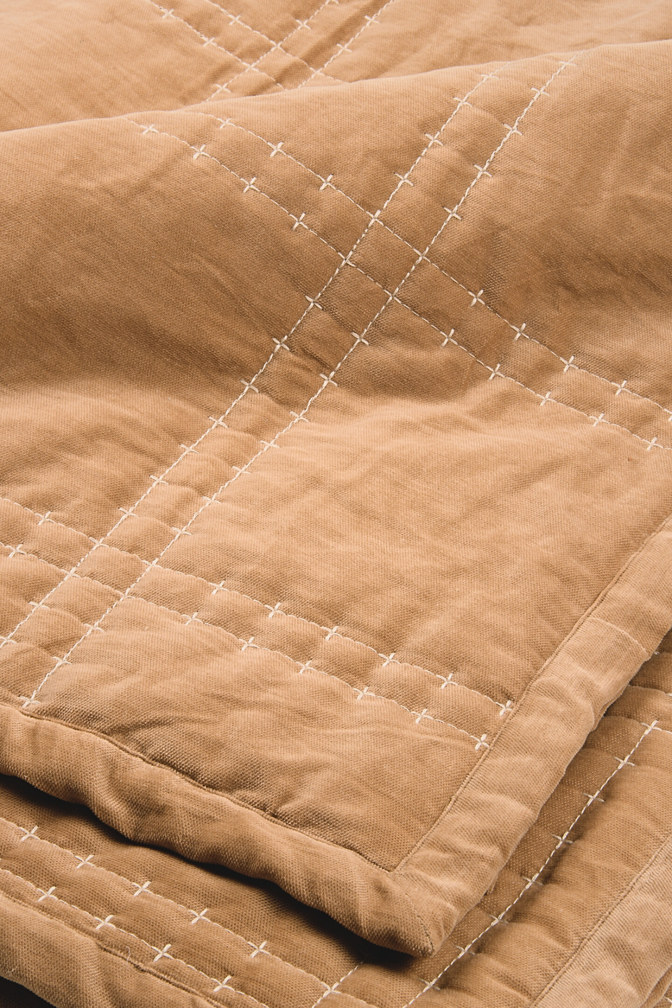 Checker Spice Velvet Embroidered Quilt