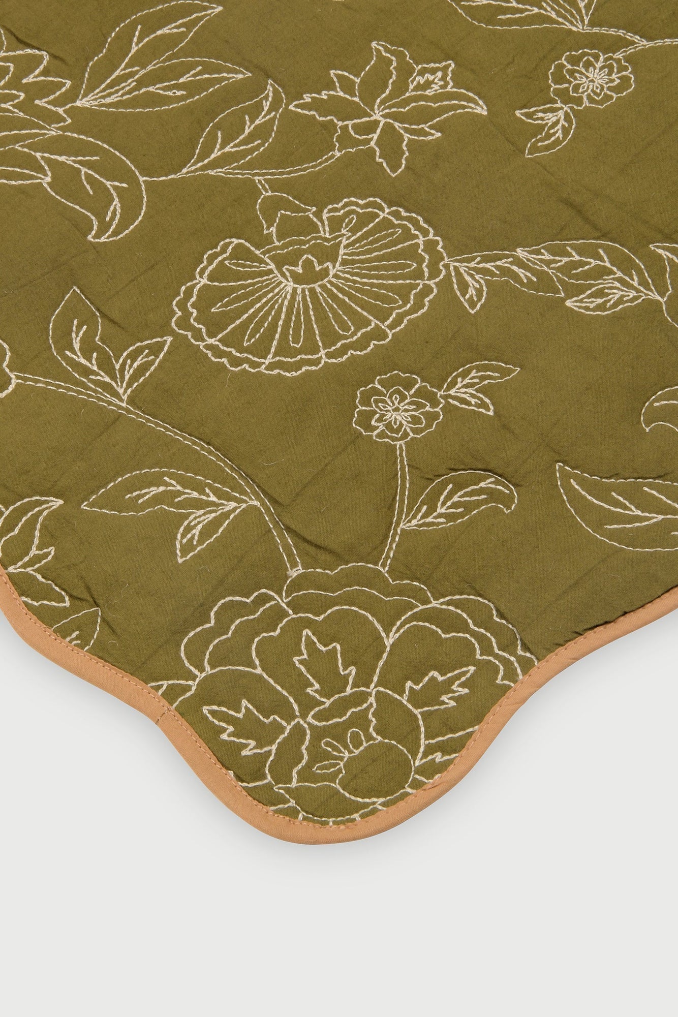 Rosabelle Chintz Olive Scallop Mats-Set of 2