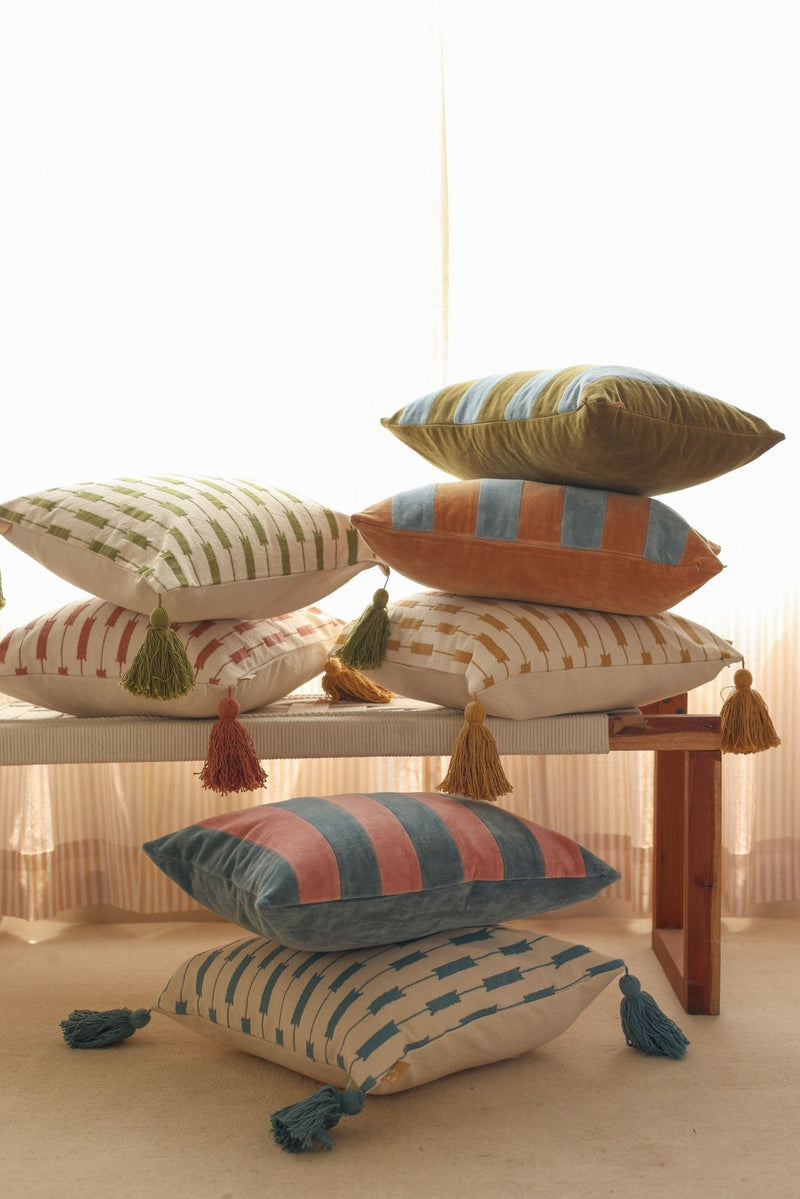 Iris Teal Cushion Cover