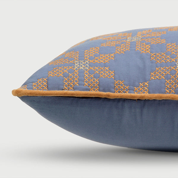 Daisy Azure Oblong Cushion Cover