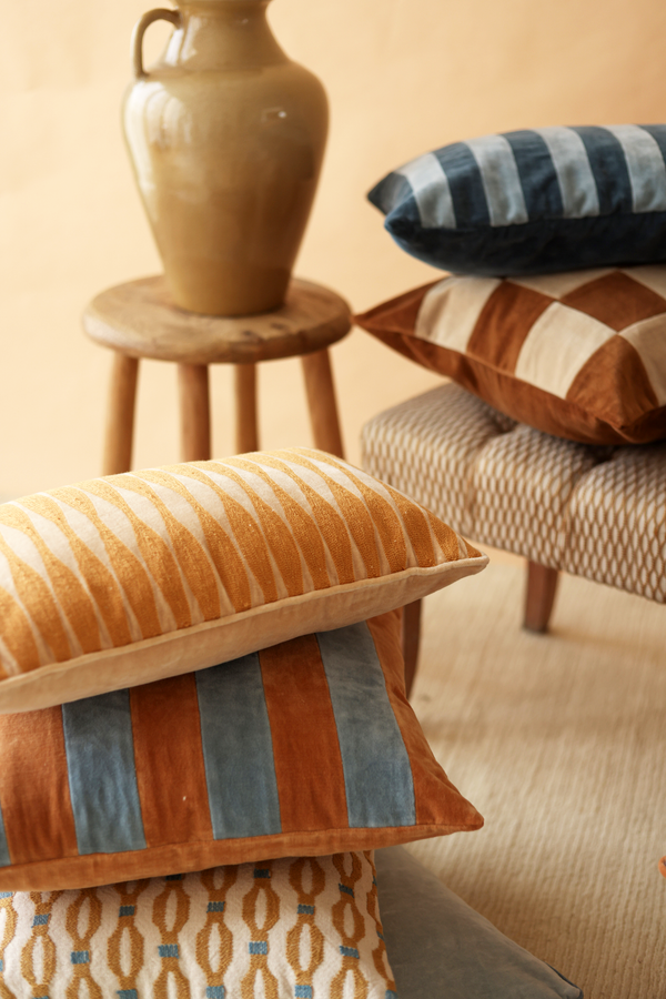 Ripple Peach Oblong Cushion Cover