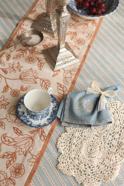 Rosabelle Chintz Spice Table Runner