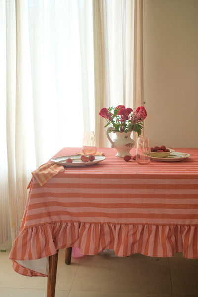 Linea Ruffle Dusty Rose Cotton Table Cover