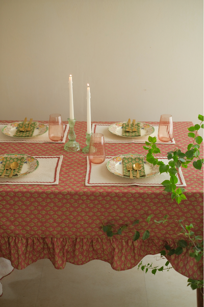 Viola Ruffle Carmine Cotton Table Cover