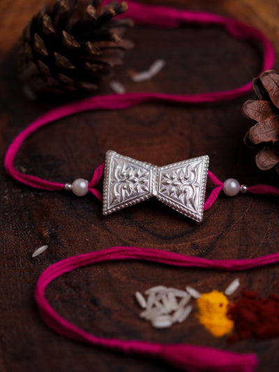 Tara Rakhi