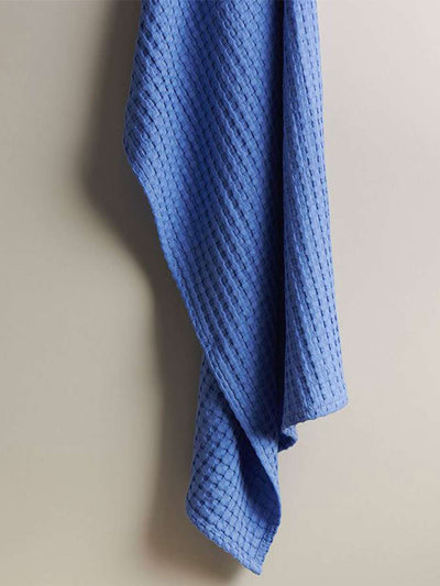 Pebble Cotton Waffle Bath Towel Cobalt